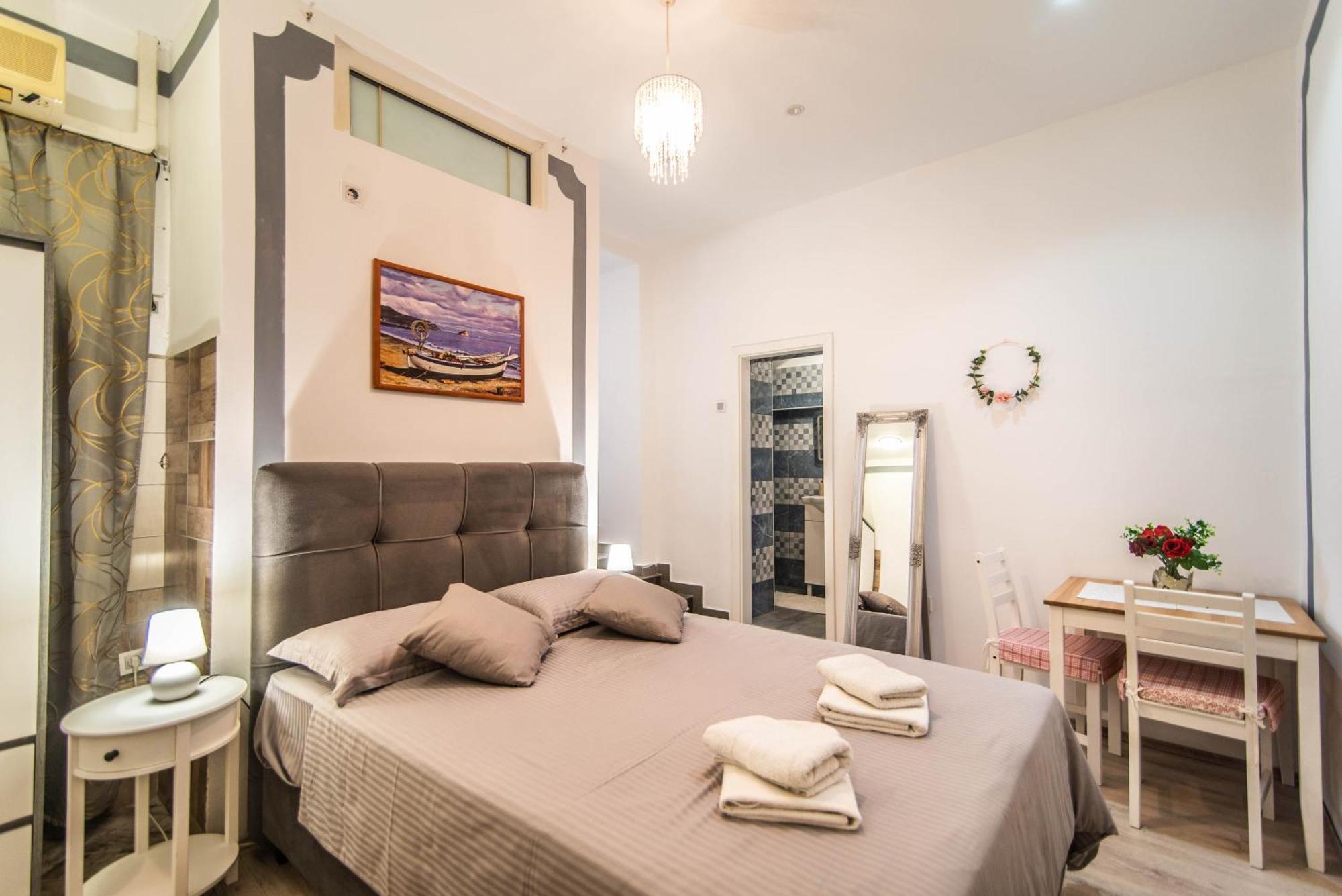Giovanna Boutique Rooms & Pool Pula Exterior photo